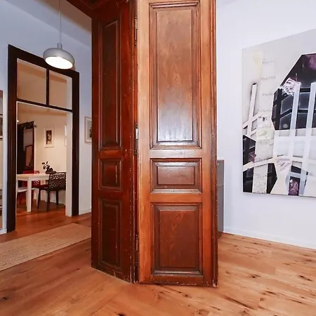 Lots Of Space Near The Presidential Palace Appartement